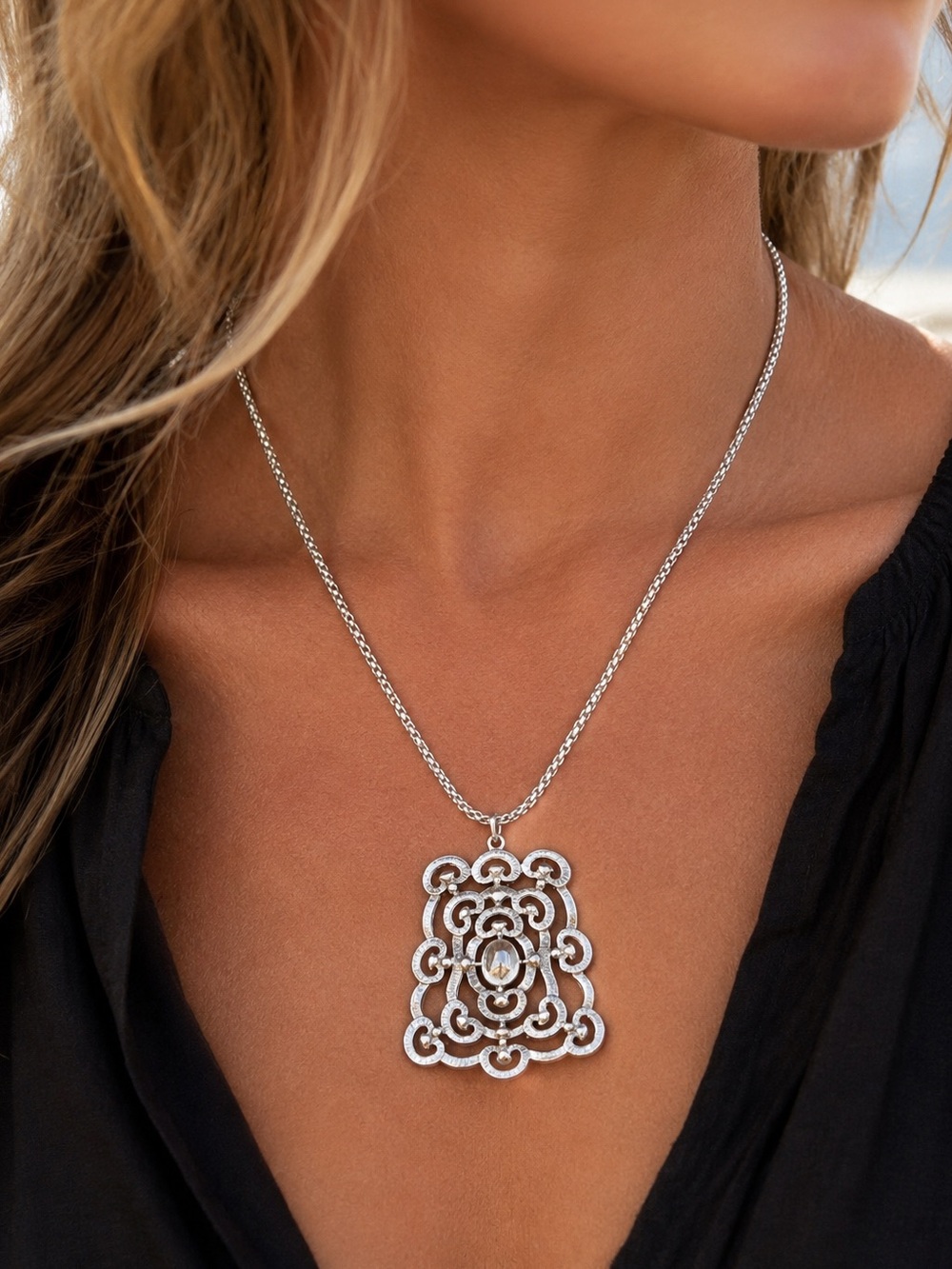 Sterling Silver Filigree Pendant Necklace - Elegant Women Jewelry